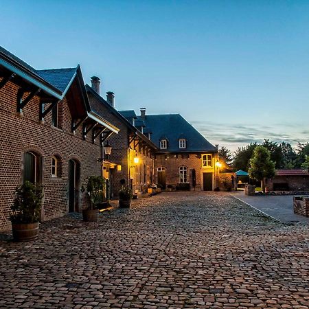 B & B Kasteelhoeve Borgharen - 마스트리흐트 외부 사진